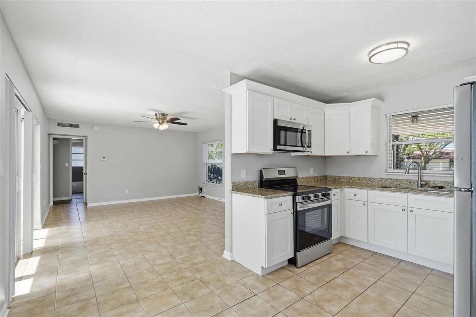 3934 HELENA ST NE, ST PETERSBURG, FL — photo 20
