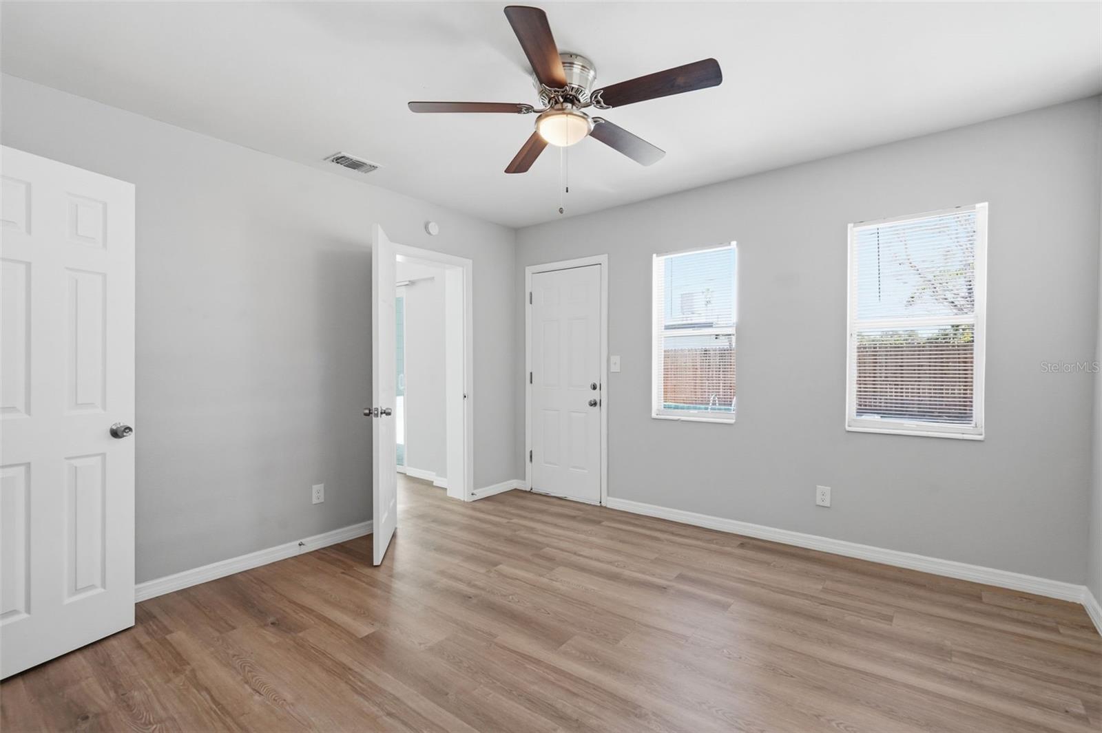 3934 HELENA ST NE, ST PETERSBURG, FL — photo 25