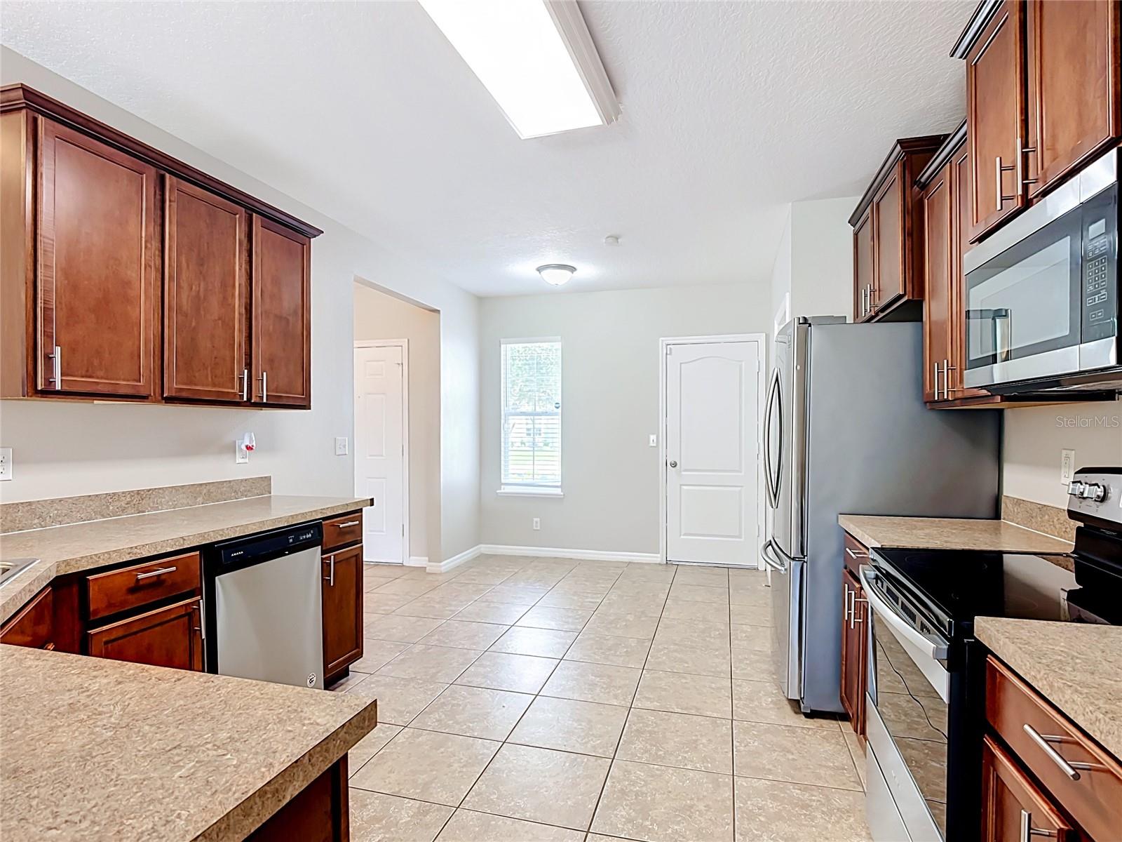 1562 TAMARIND RD, DAVENPORT, FL — photo 6