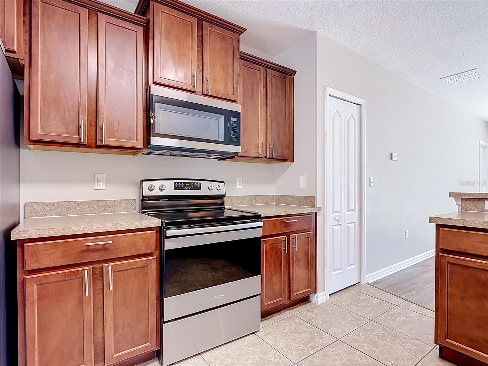 1562 TAMARIND RD, DAVENPORT, FL — photo 7
