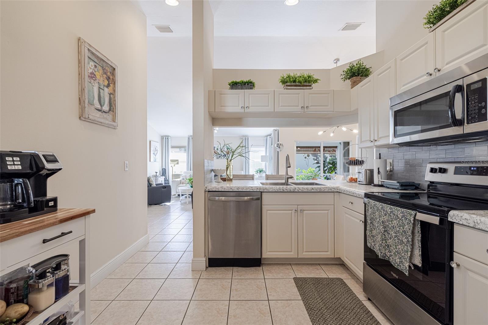 2305 SUMMERSWEET DR, ALVA, FL — photo 23