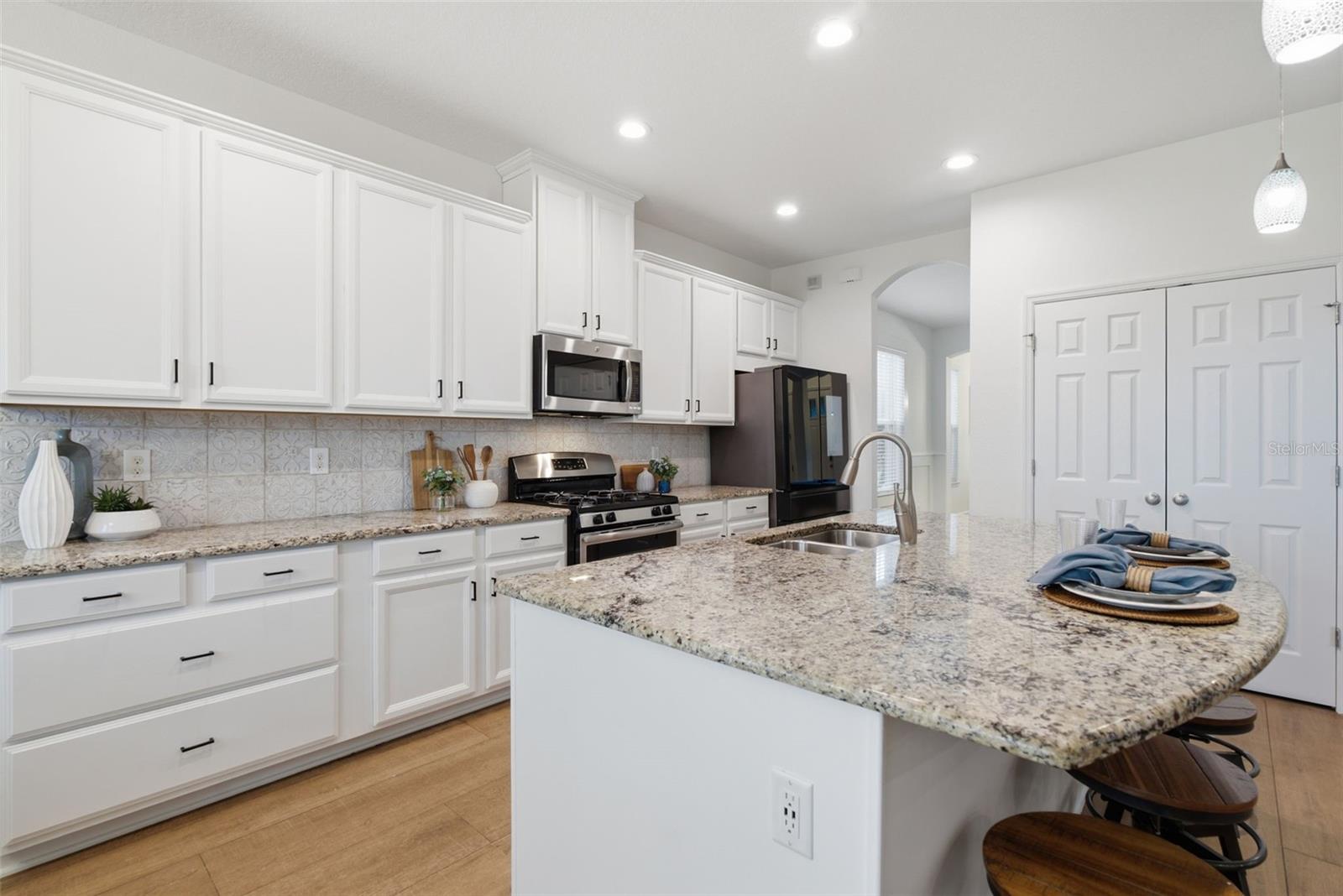 9323 BELLA VITA CIR, LAND O LAKES, FL — photo 22