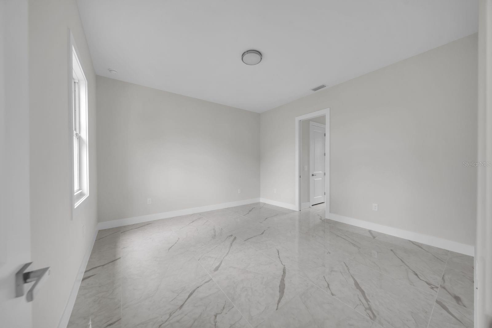 2715 10TH ST W, LEHIGH ACRES, FL — photo 12