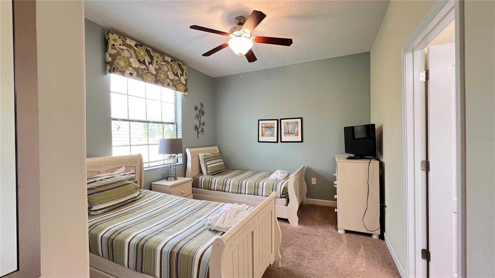 2353 VICTORIA DR, DAVENPORT, FL — photo 10