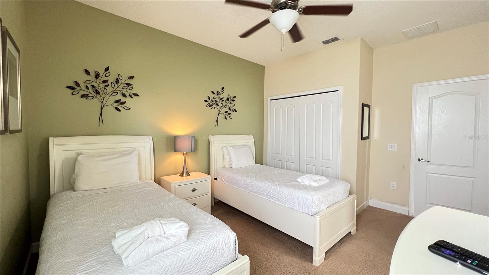 2353 VICTORIA DR, DAVENPORT, FL — photo 17