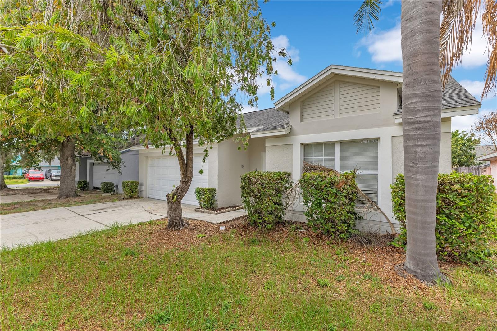 8821 PARLIAMENT CT, KISSIMMEE, FL — photo 2