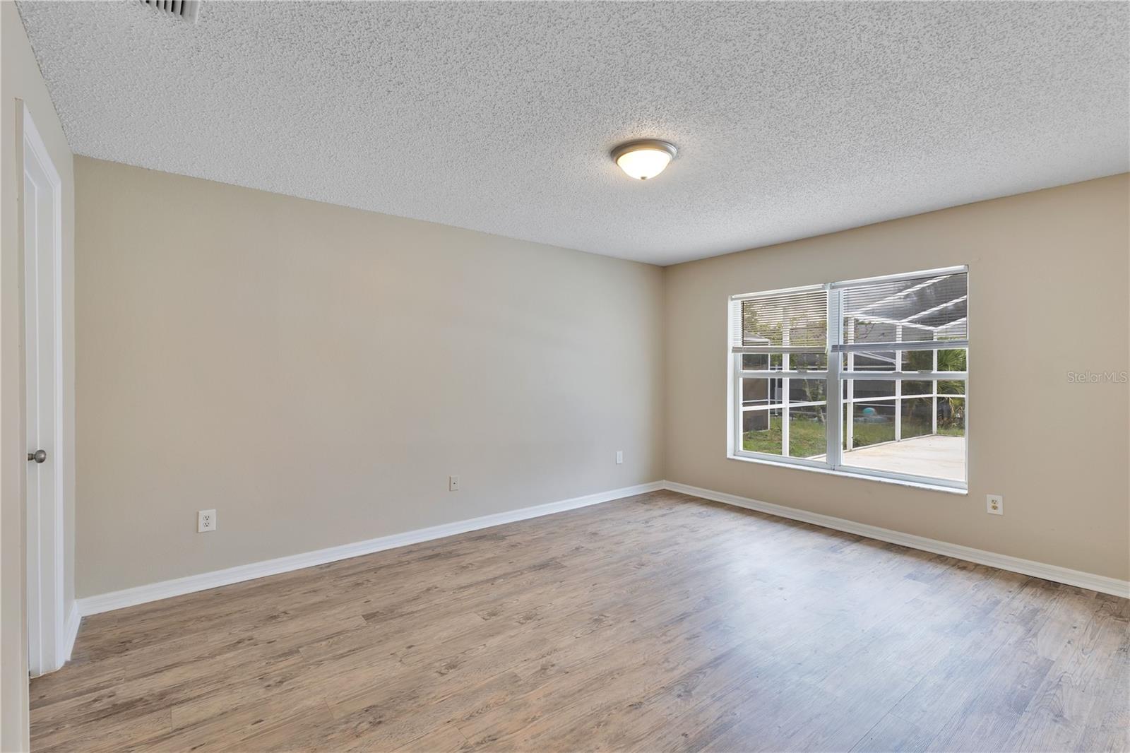 8821 PARLIAMENT CT, KISSIMMEE, FL — photo 11
