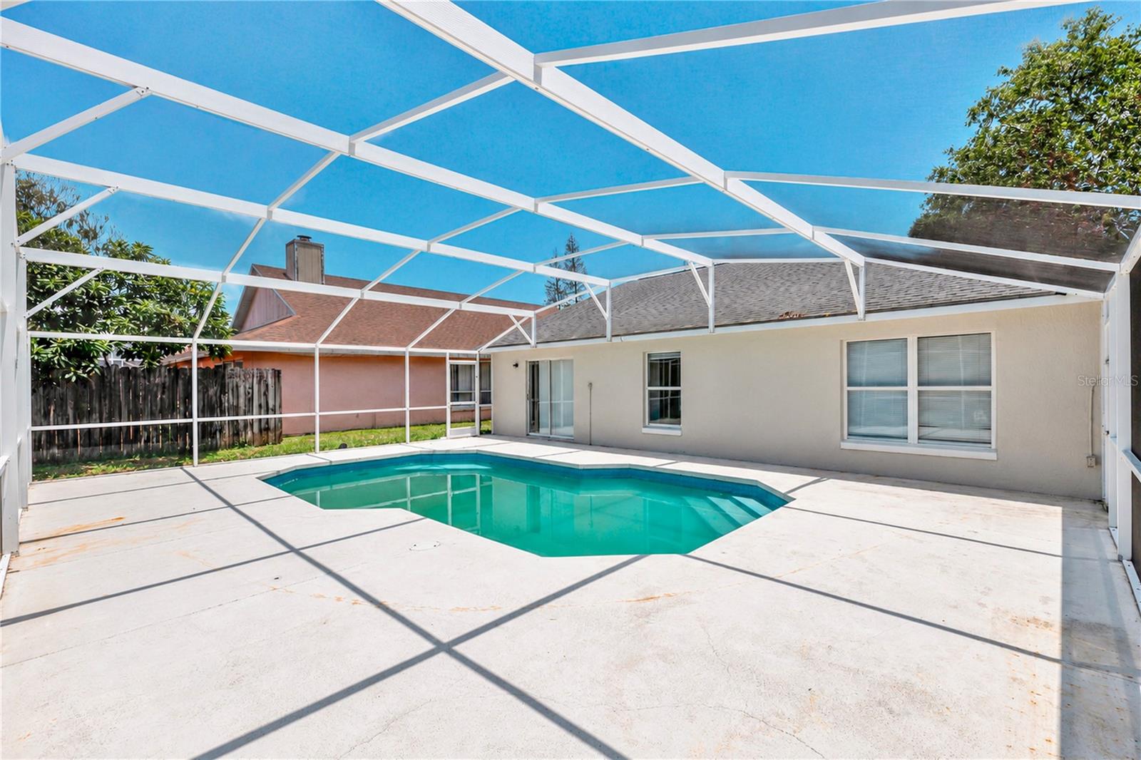 8821 PARLIAMENT CT, KISSIMMEE, FL — photo 23