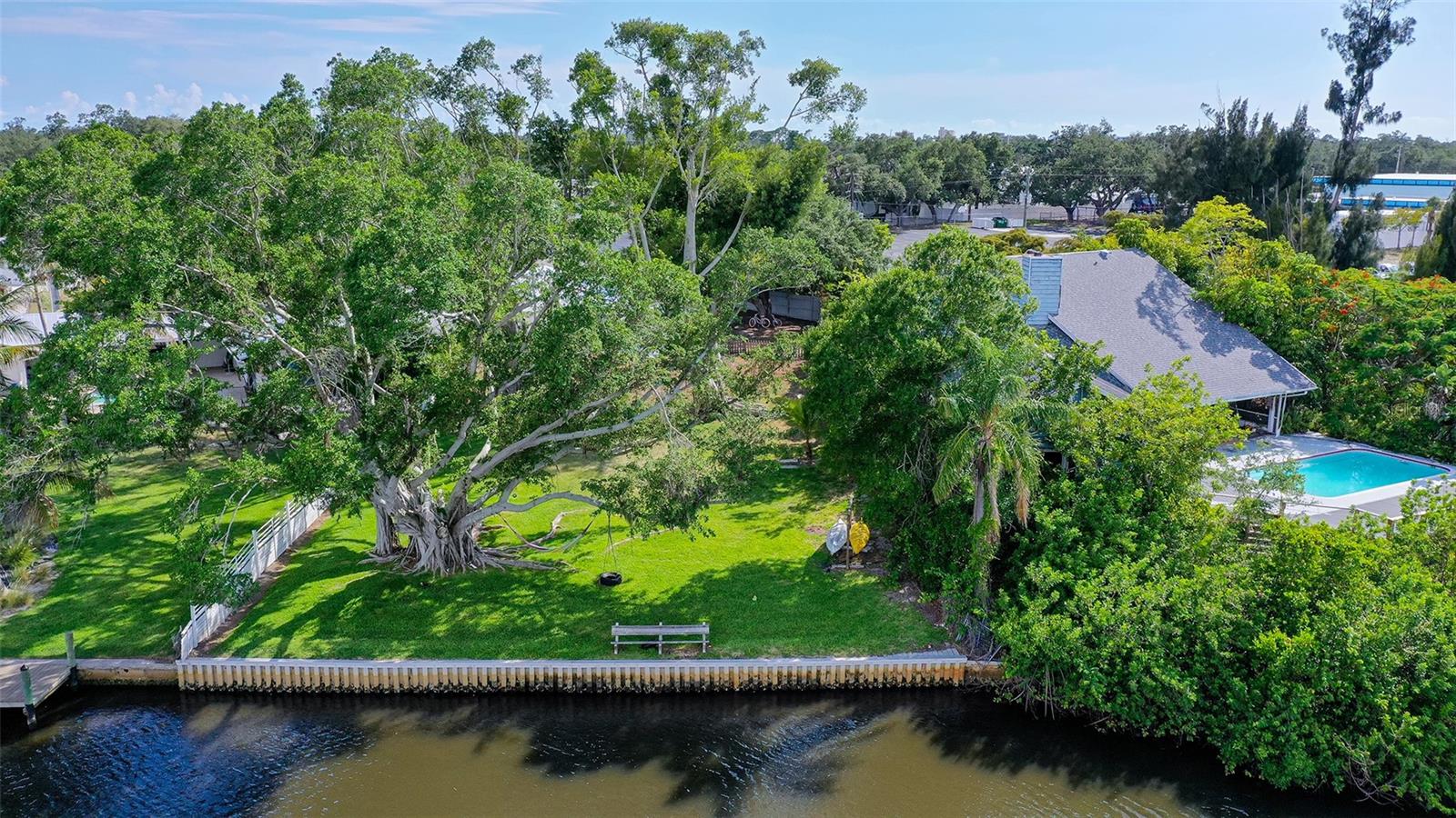 2103 LUSITANIA DR, SARASOTA, FL — photo 41