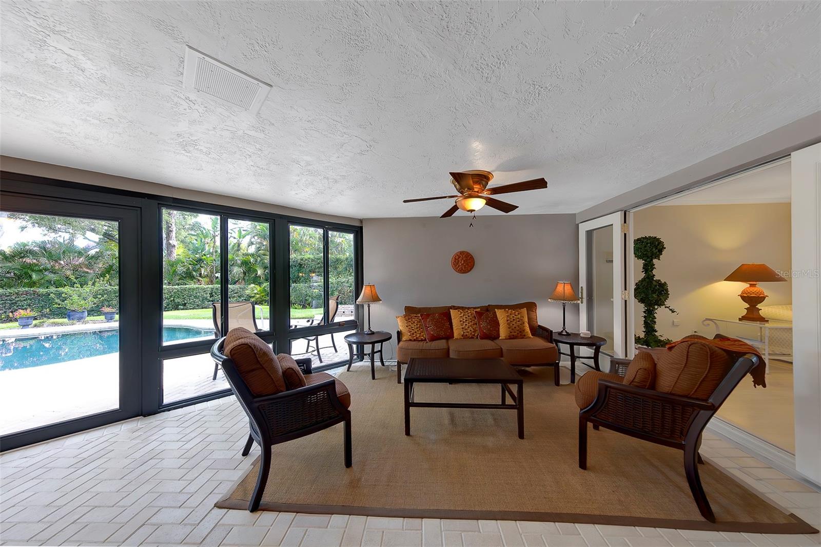 2943 WHISPER LN N, CLEARWATER, FL — photo 18