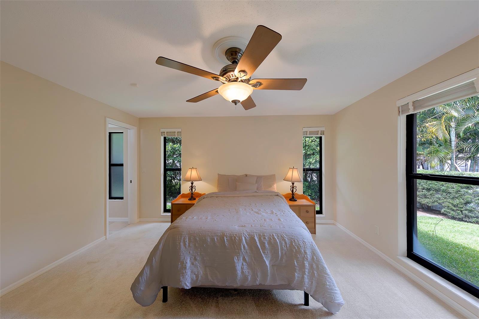2943 WHISPER LN N, CLEARWATER, FL — photo 49