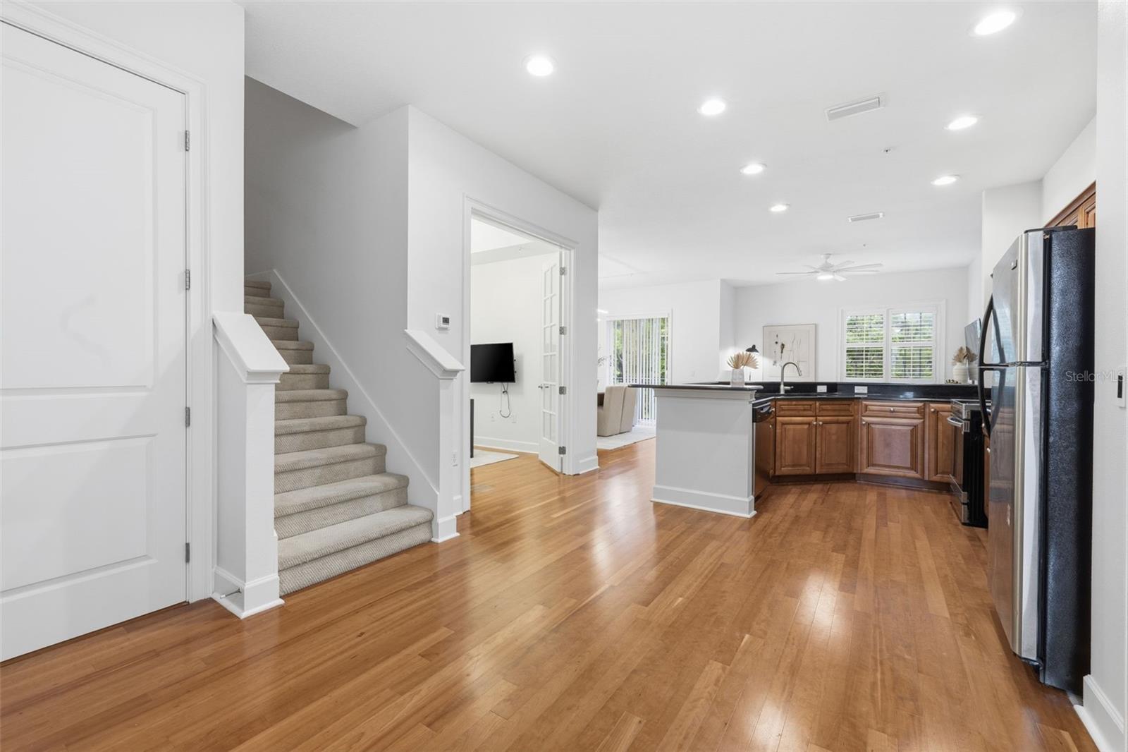 11516 BELLAMAR ST, TAMPA, FL — photo 4
