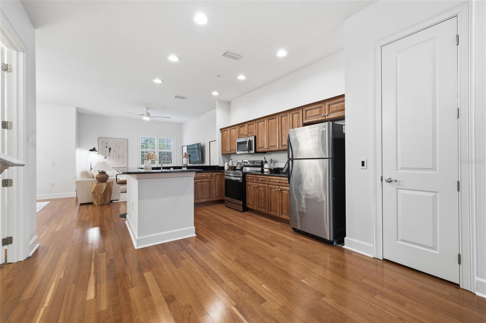 11516 BELLAMAR ST, TAMPA, FL — photo 5