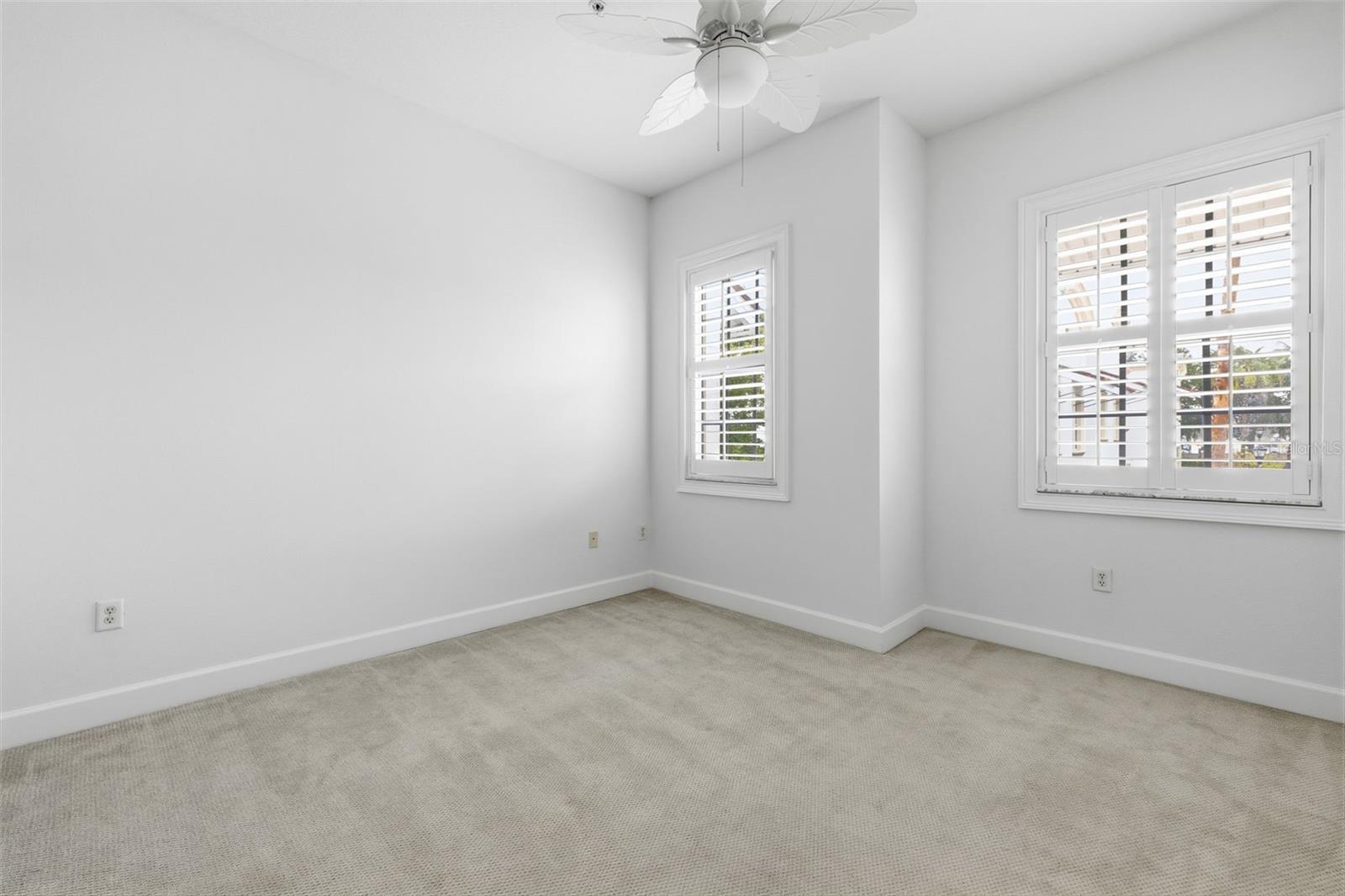 11516 BELLAMAR ST, TAMPA, FL — photo 30