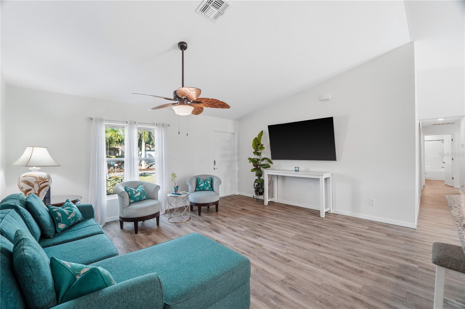 2714 NW 22ND TER, CAPE CORAL, FL — photo 9