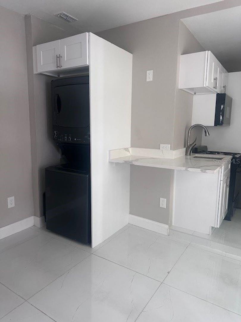 2726 MIAMI TER #B, KISSIMMEE, FL — photo 13
