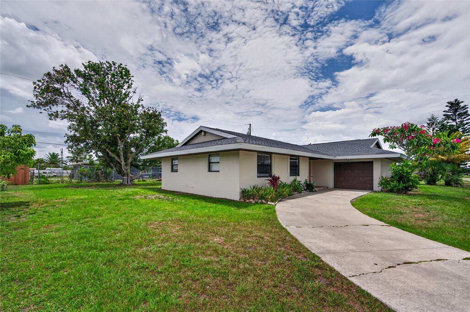 337 COLGAN AVE SE, PORT CHARLOTTE, FL — photo 38