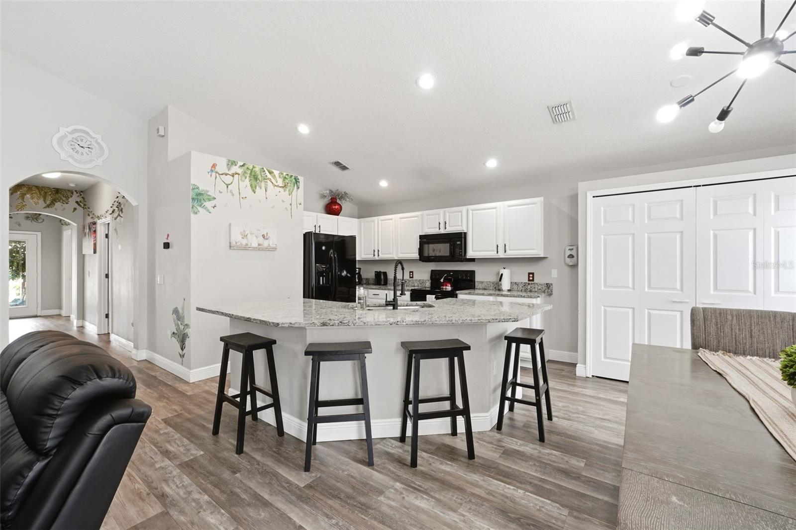 4715 CUMBRIAN LAKES DR, KISSIMMEE, FL — photo 11