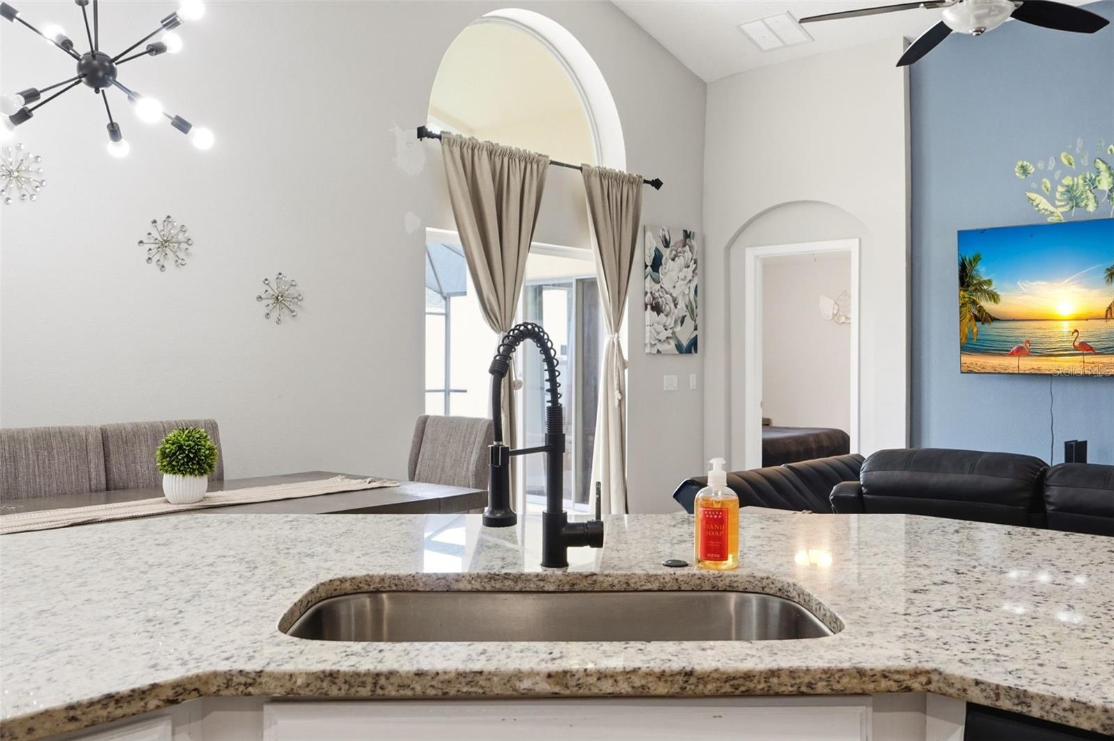 4715 CUMBRIAN LAKES DR, KISSIMMEE, FL — photo 14