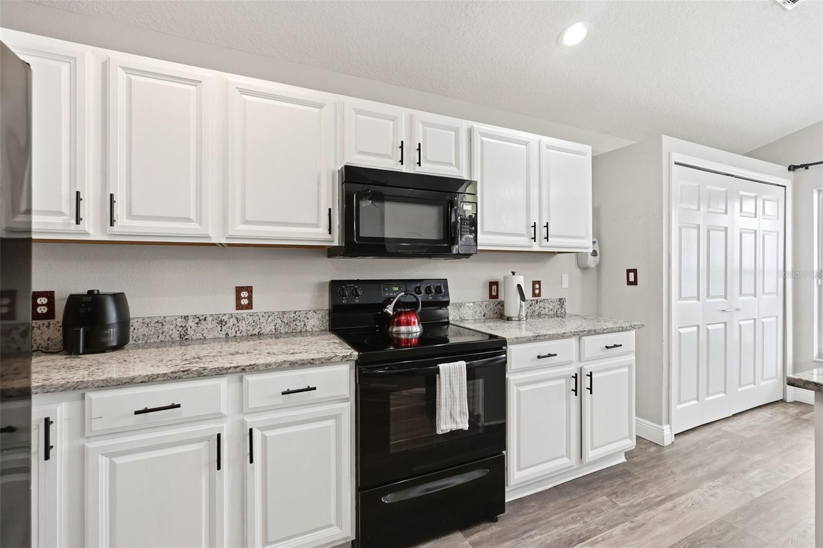 4715 CUMBRIAN LAKES DR, KISSIMMEE, FL — photo 15