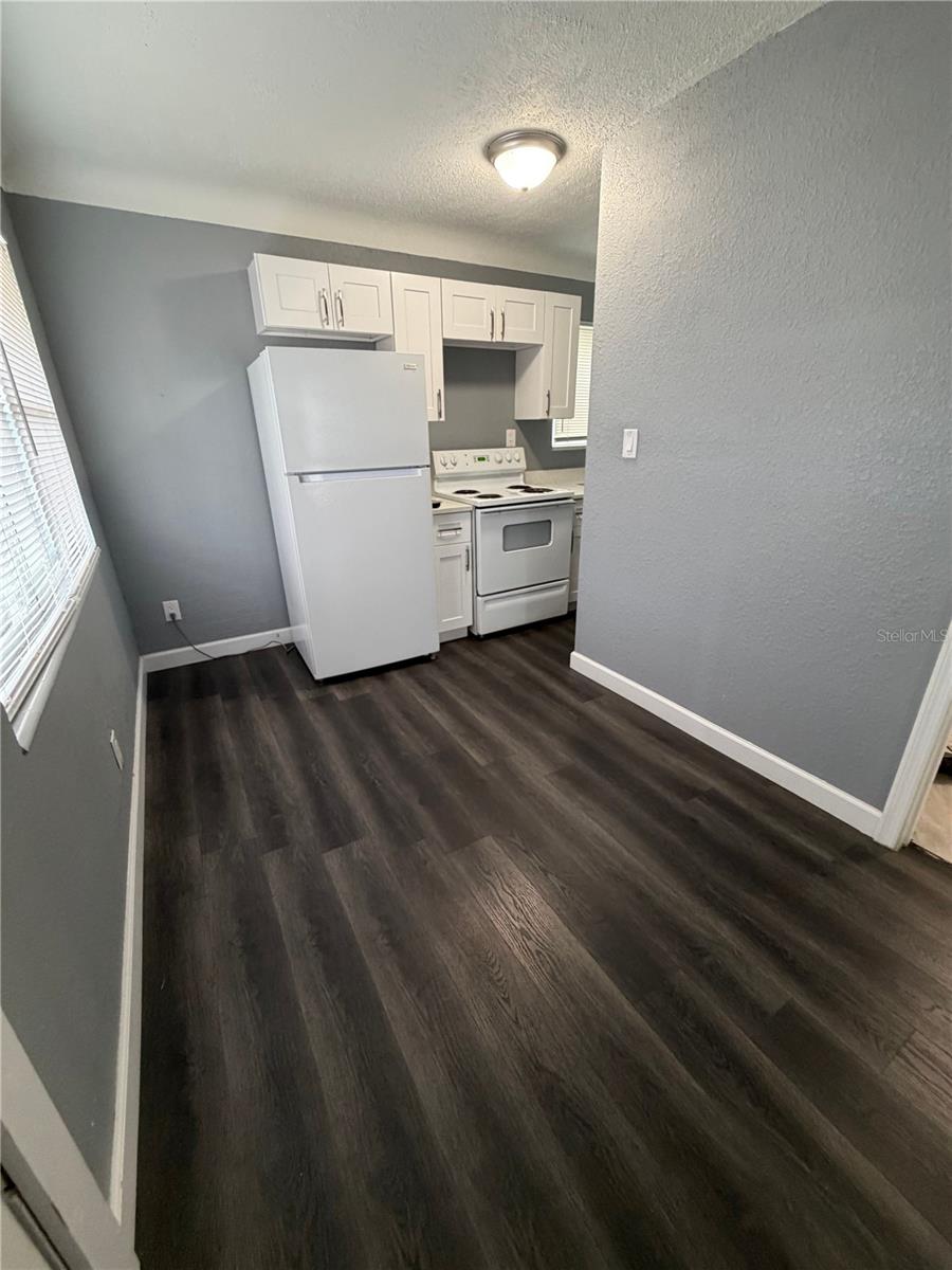 4619 13TH AVE S, ST PETERSBURG, FL — photo 3