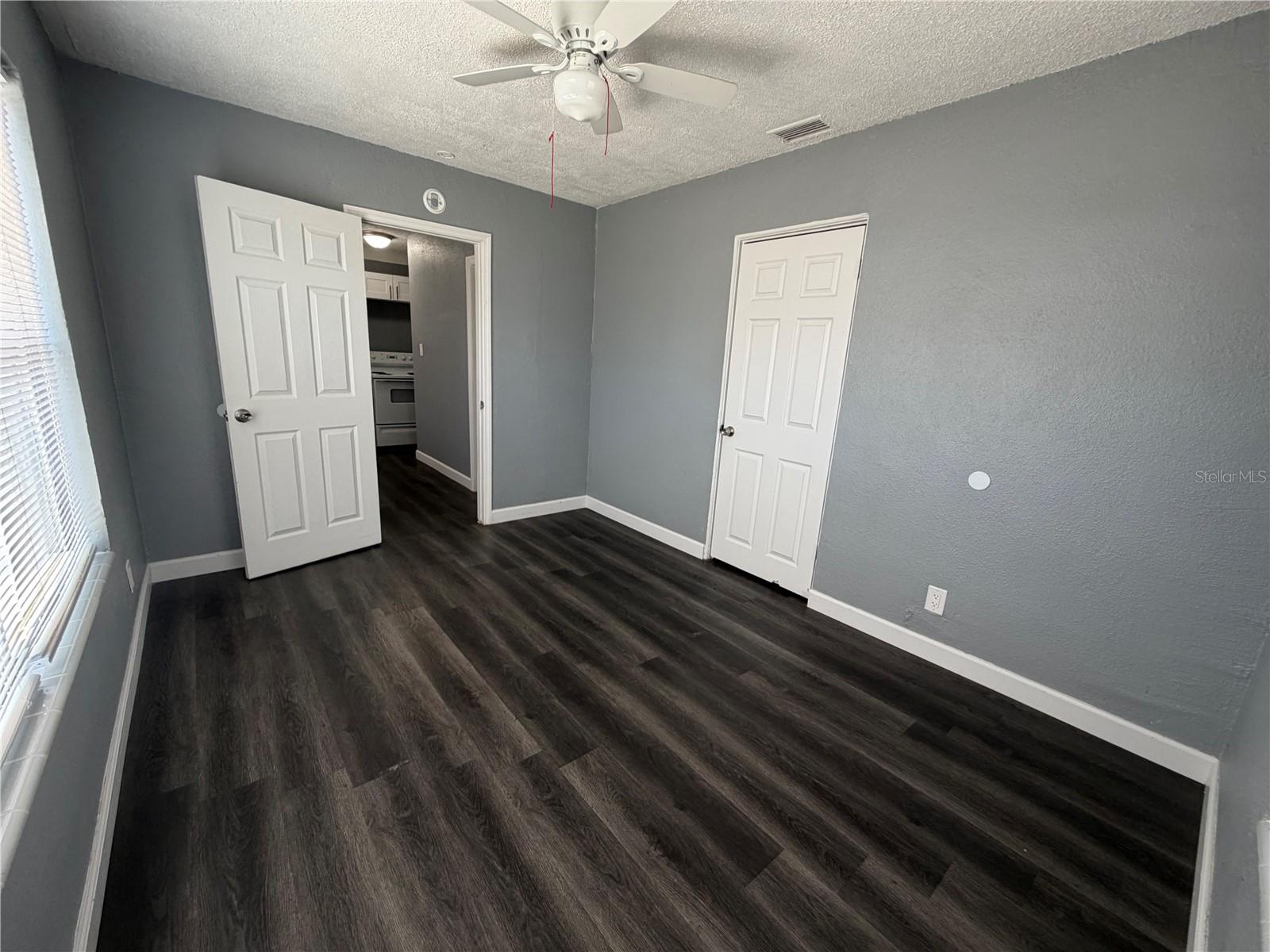 4619 13TH AVE S, ST PETERSBURG, FL — photo 6