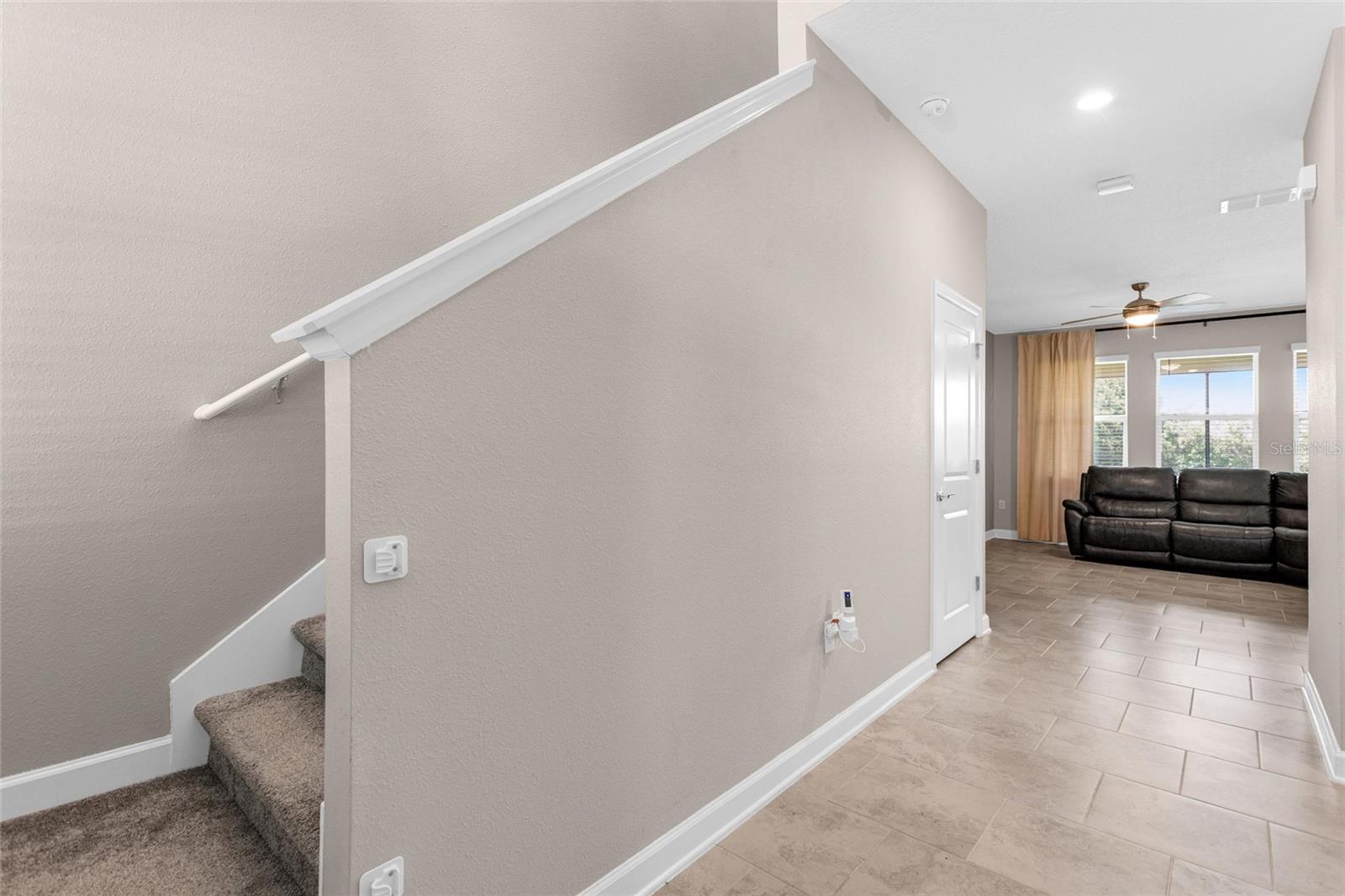 8833 BETH PAGE LN, DAVENPORT, FL — photo 2