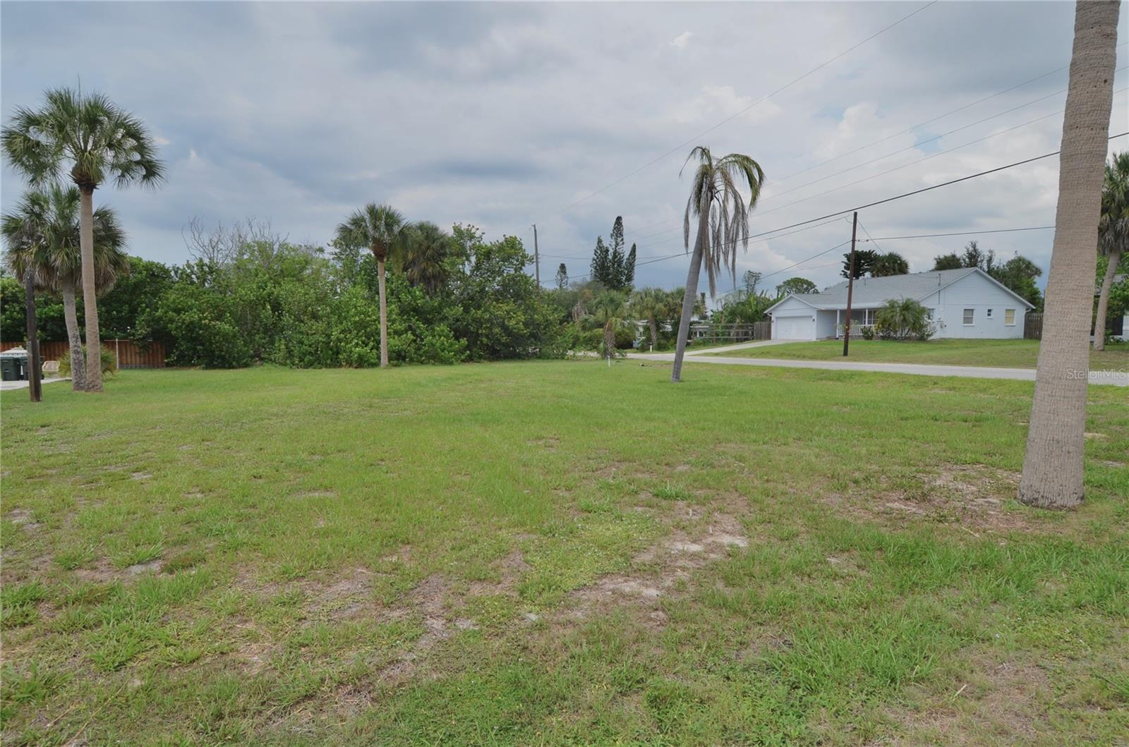 610 COQUINA CT, NOKOMIS, FL — photo 4