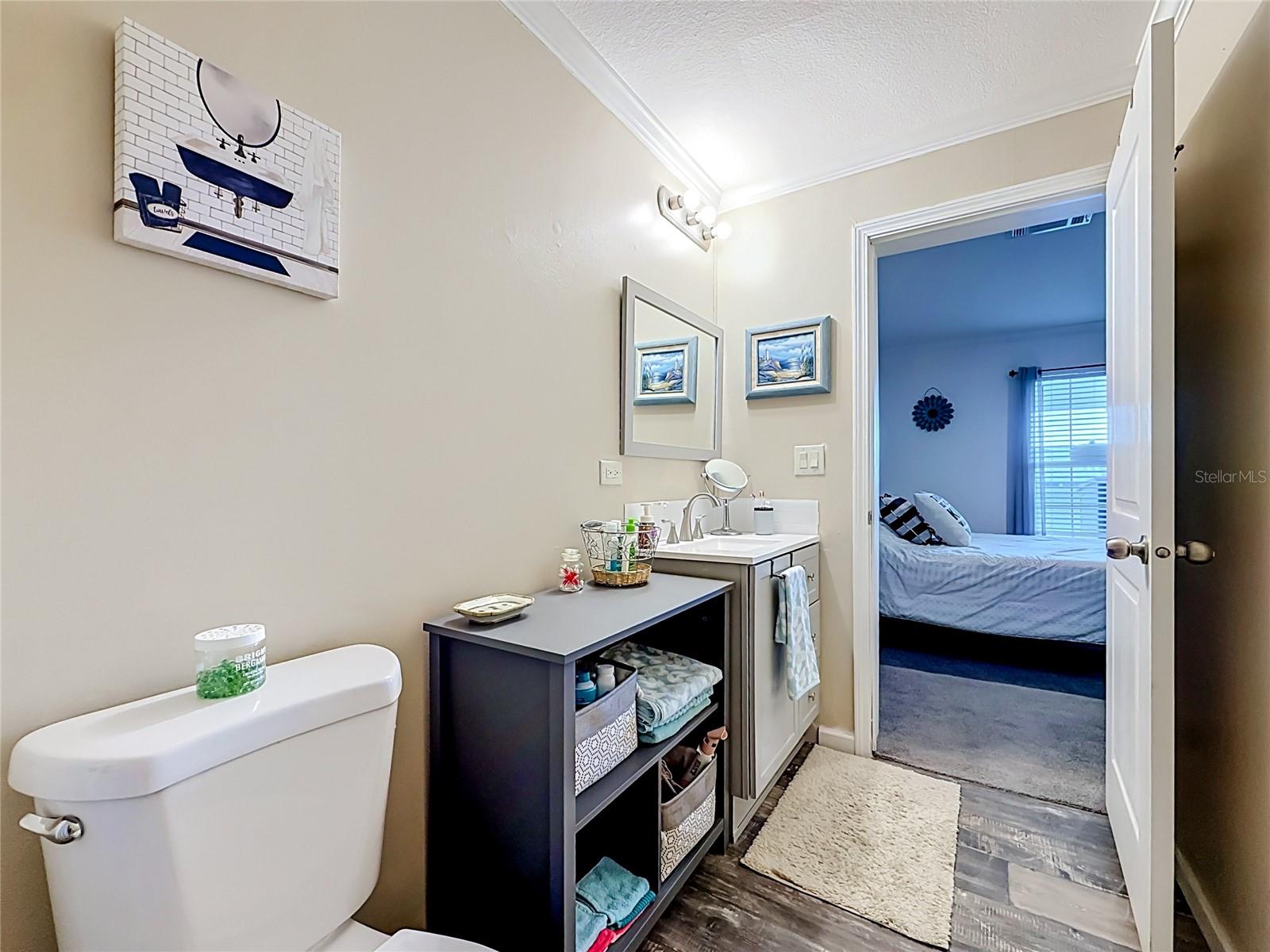 10485 HOLIDAY SHORES DR #302, LARGO, FL — photo 19
