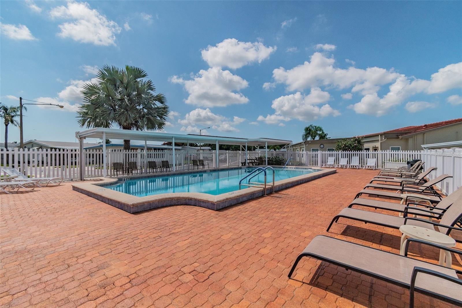 10485 HOLIDAY SHORES DR #302, LARGO, FL — photo 49