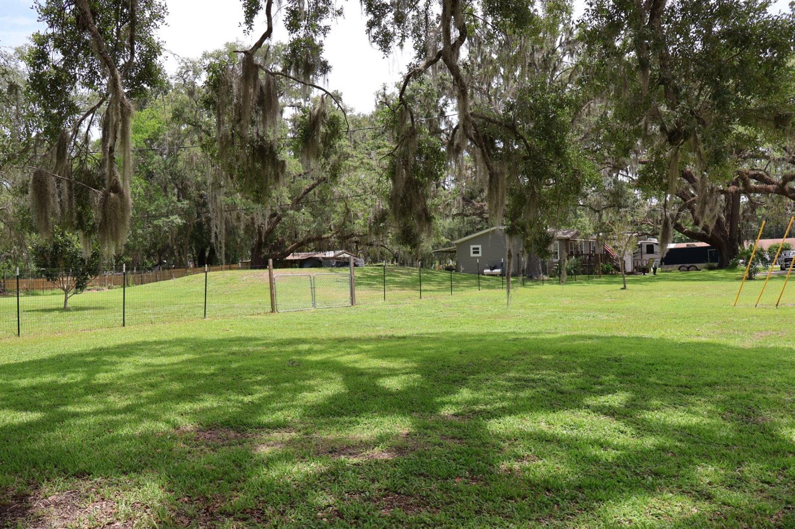 9028 WEST ST, BROOKSVILLE, FL — photo 6