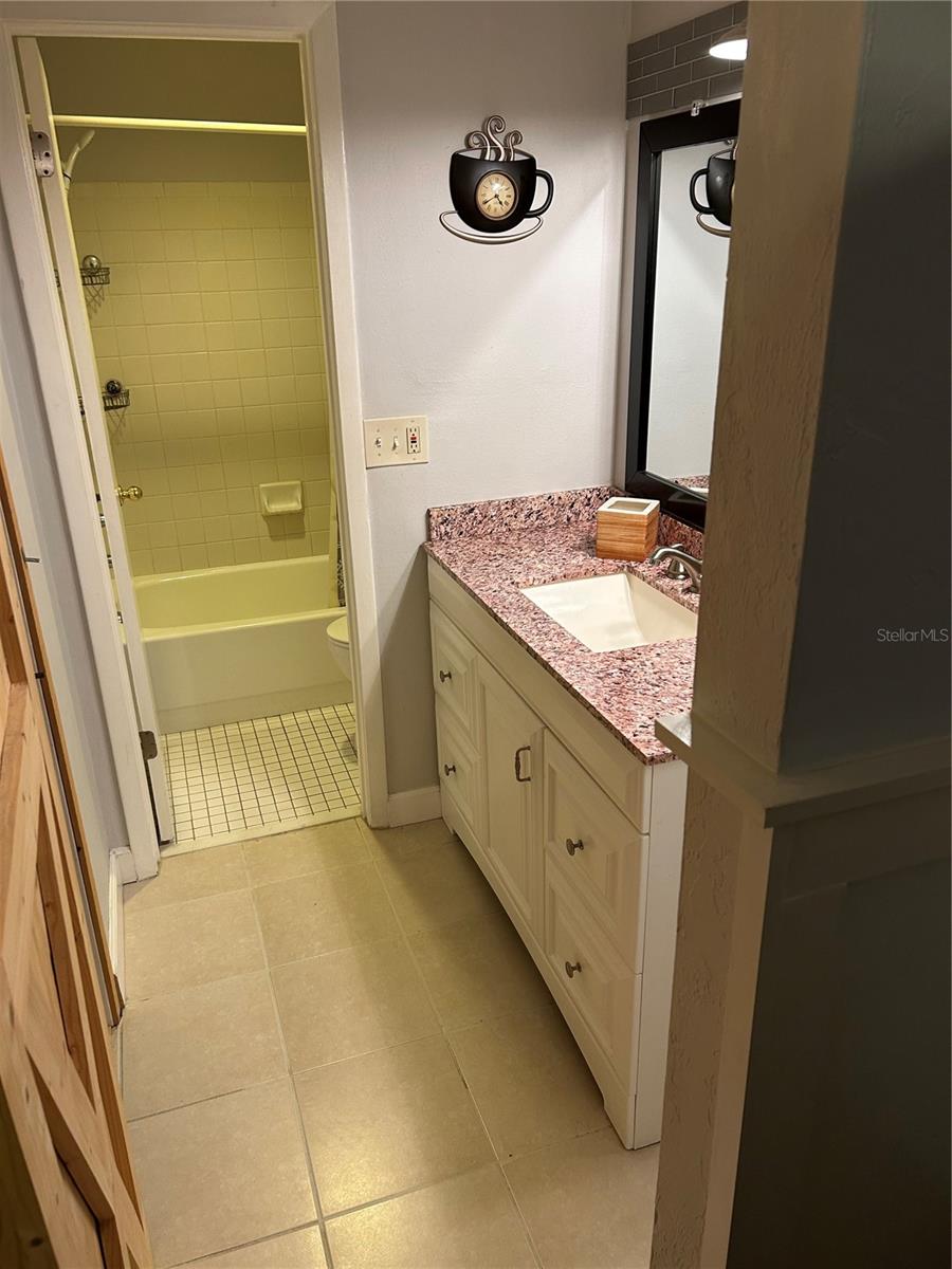 1505 LENNOX RD E #1505, PALM HARBOR, FL — photo 9