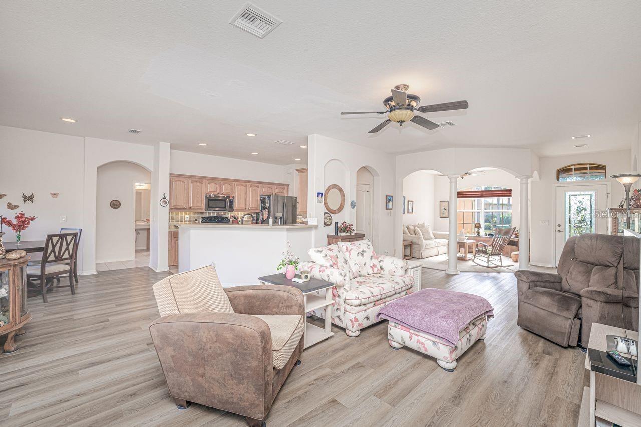 2860 SUNCOAST LAKES BLVD, PORT CHARLOTTE, FL — photo 4