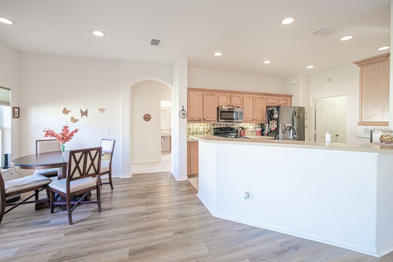 2860 SUNCOAST LAKES BLVD, PORT CHARLOTTE, FL — photo 9