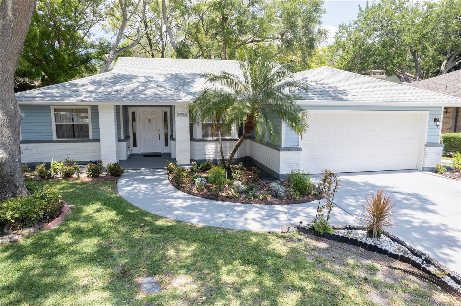 6908 ARBOR OAKS CIR, BRADENTON, FL — photo 3