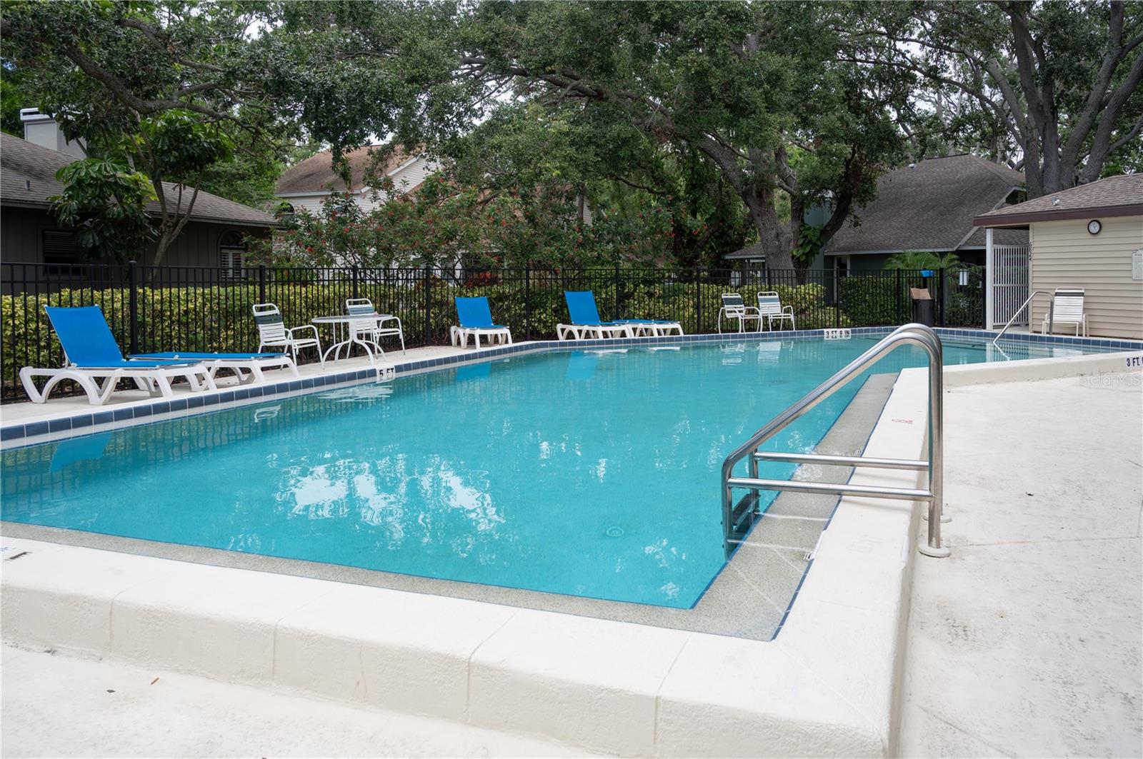 6908 ARBOR OAKS CIR, BRADENTON, FL — photo 45