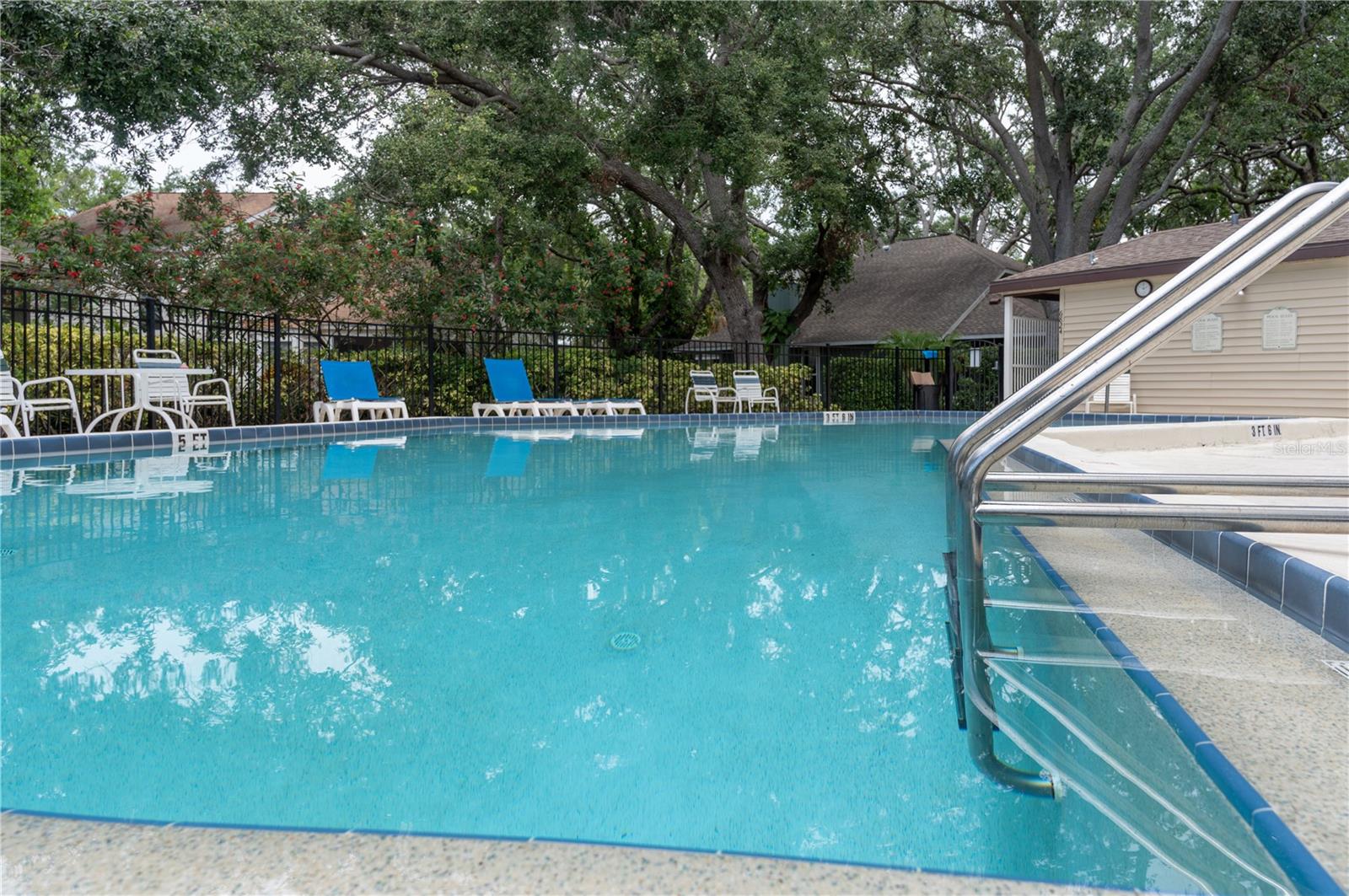 6908 ARBOR OAKS CIR, BRADENTON, FL — photo 47
