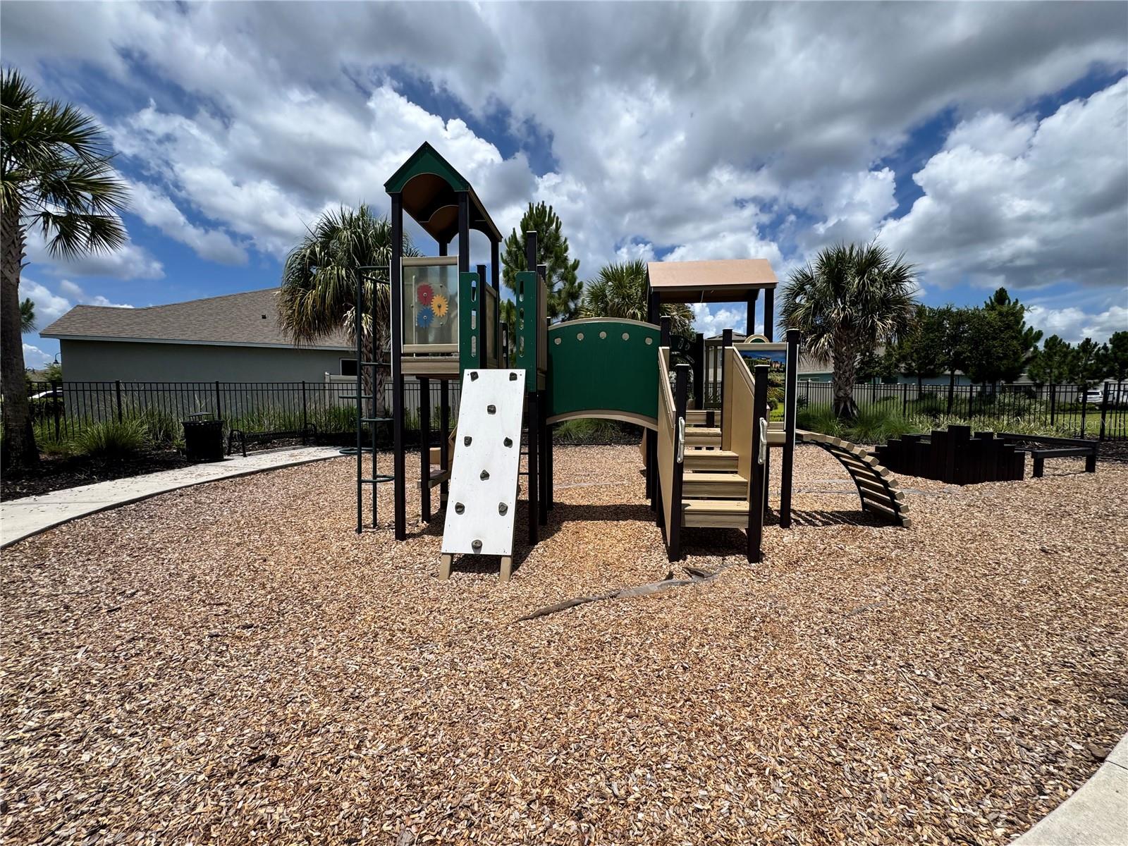 415 TALISI LOOP, ST CLOUD, FL — photo 47