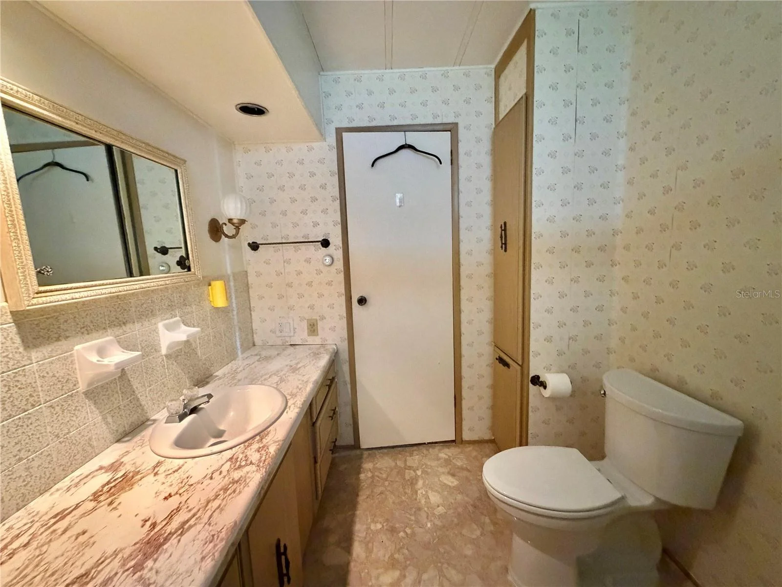 108 VALENCIA CV, LEESBURG, FL — photo 37