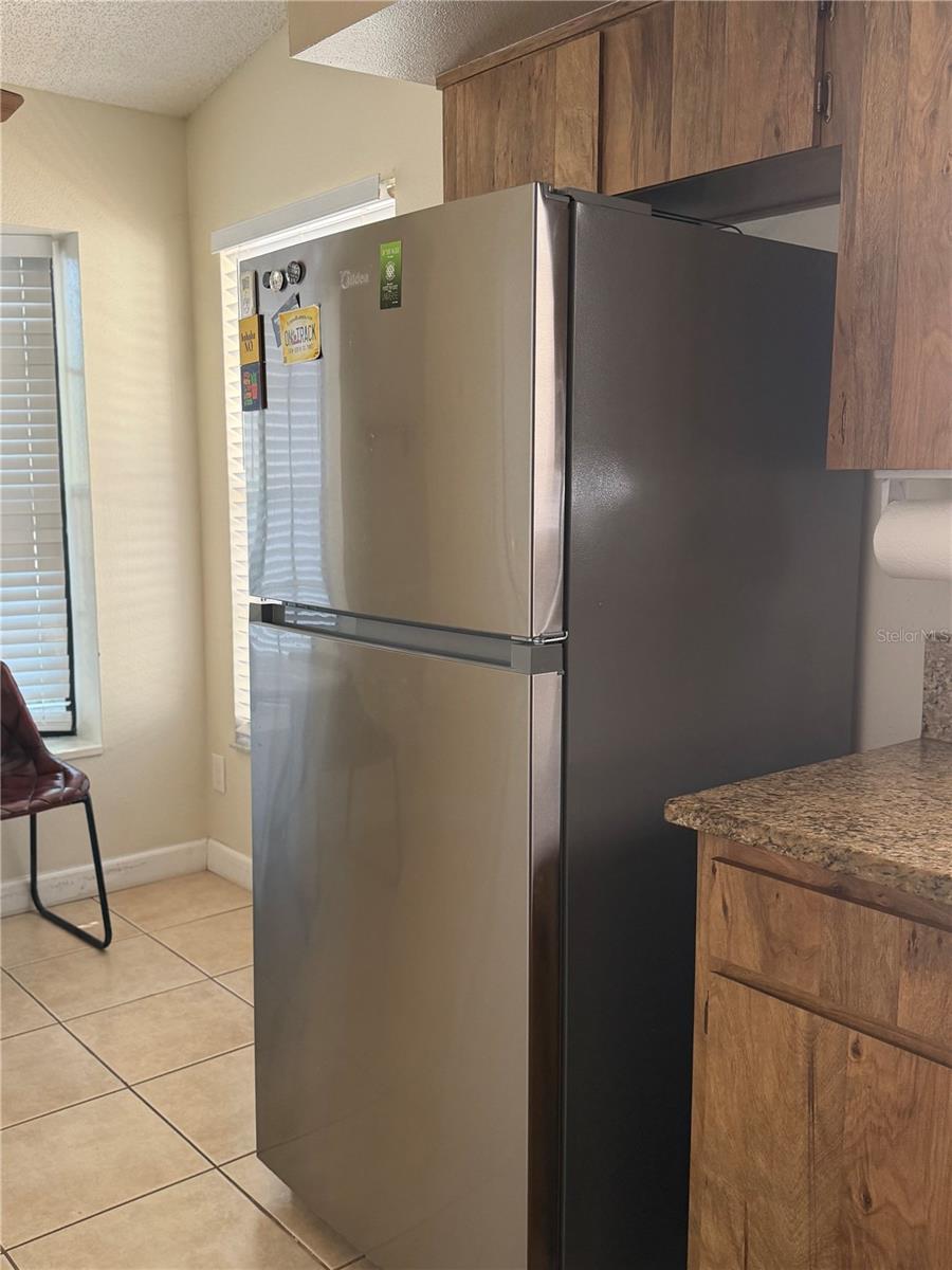 650 BELLINGHAM PL, PALM HARBOR, FL — photo 4
