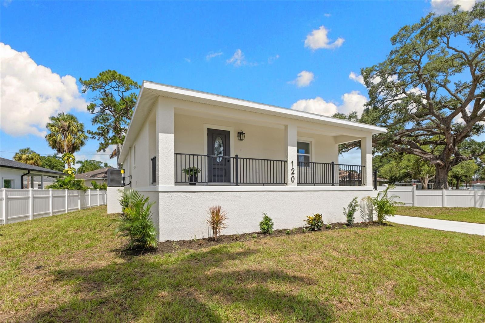 120 BROWN ST, BRADENTON, FL — photo 4