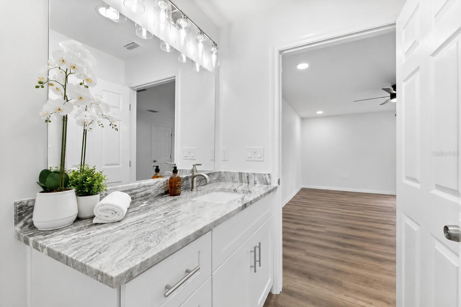 120 BROWN ST, BRADENTON, FL — photo 17