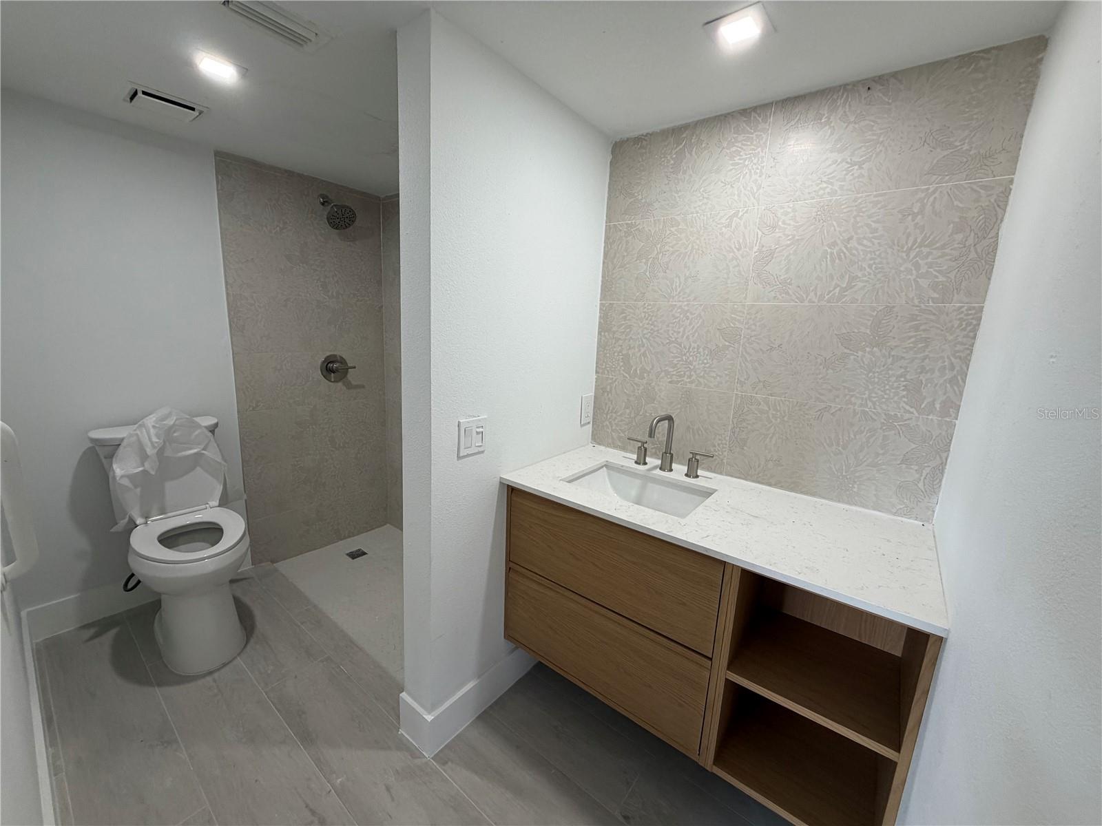 7400 SUNSHINE SKYWAY LN S #105, ST PETERSBURG, FL — photo 10