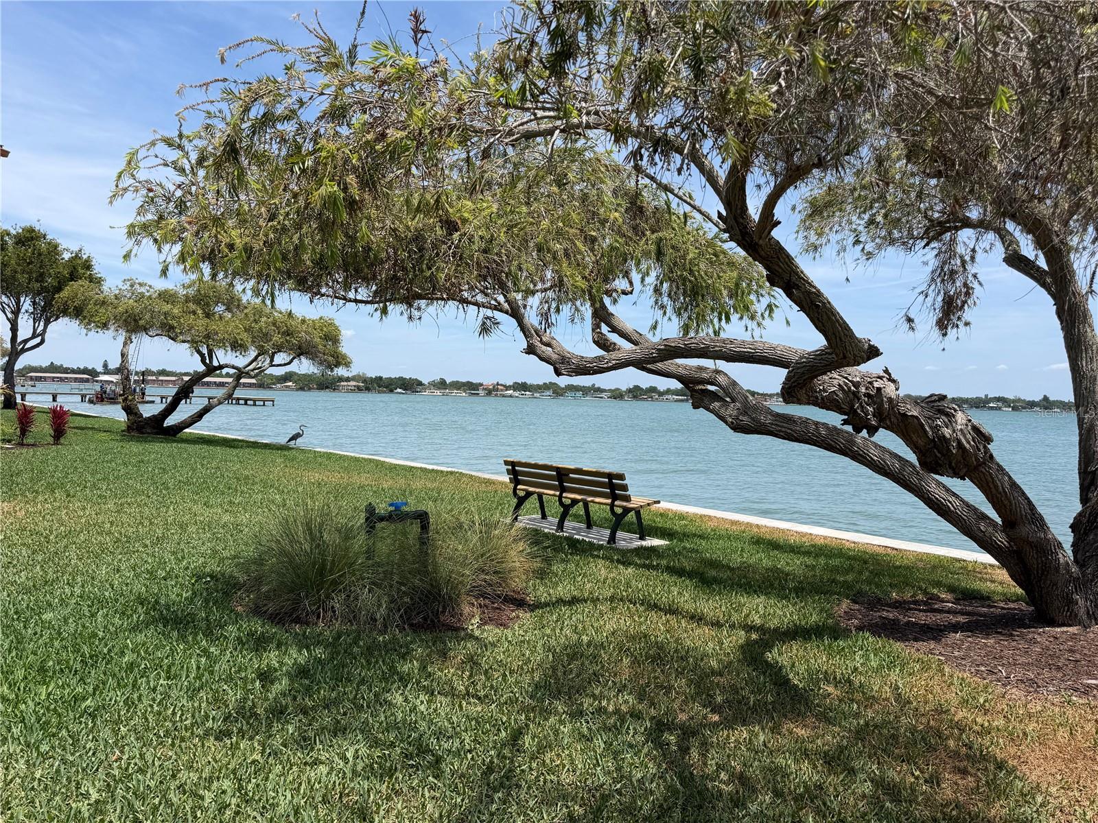 7400 SUNSHINE SKYWAY LN S #105, ST PETERSBURG, FL — photo 16