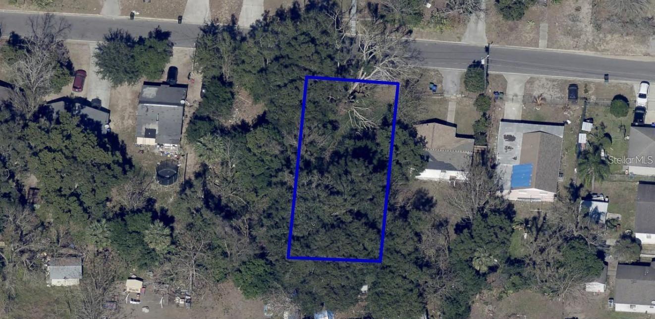 12 W ELLA J GILMORE ST, APOPKA, FL