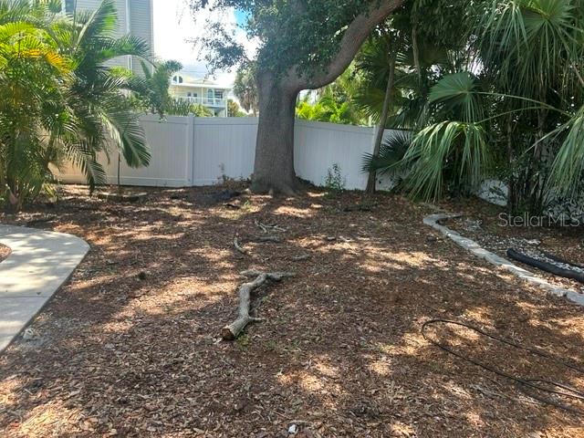 103 CARLYLE DR, PALM HARBOR, FL — photo 39