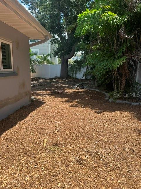 103 CARLYLE DR, PALM HARBOR, FL — photo 40
