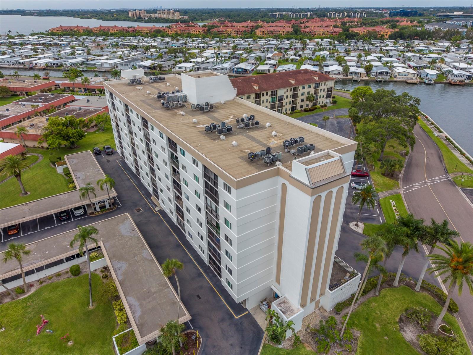 19029 US HIGHWAY 19 N #9-704, CLEARWATER, FL — photo 47