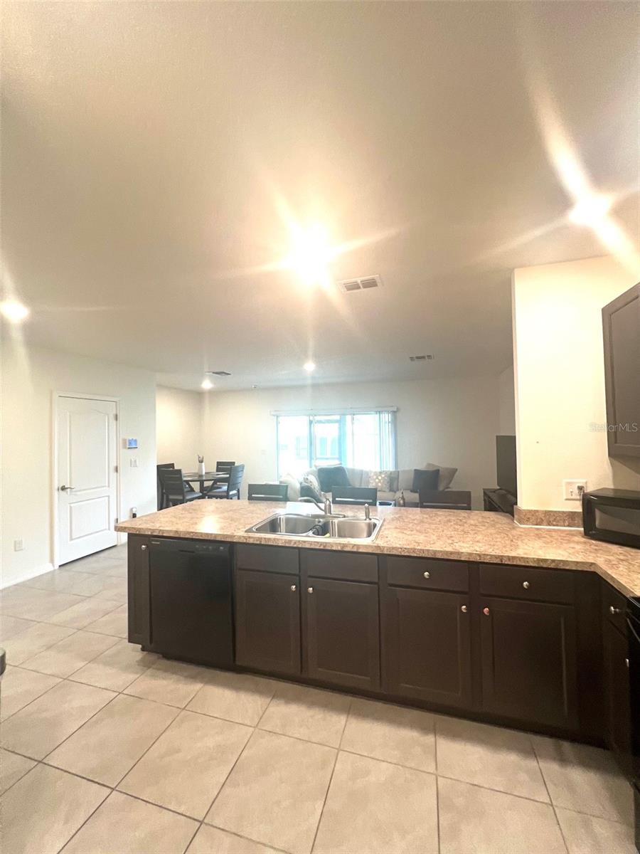 9033 ALBA LN, KISSIMMEE, FL — photo 7