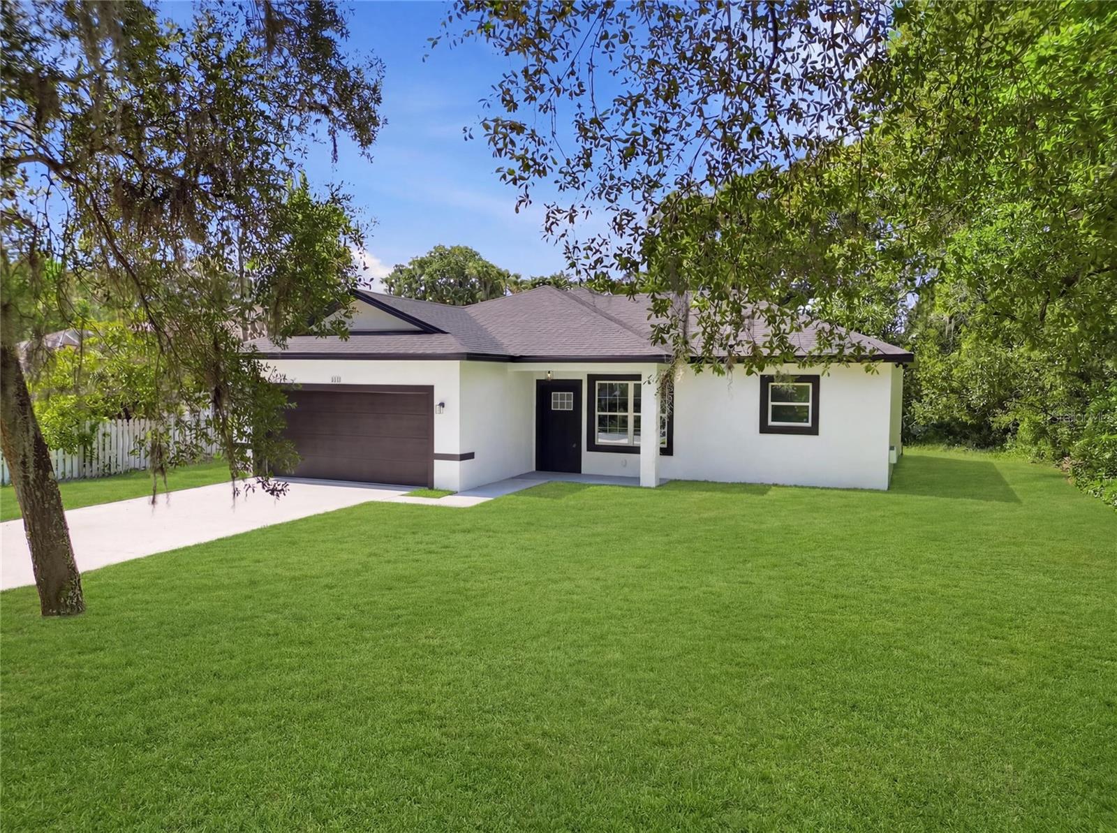 881 W WISCONSIN AVE, ORANGE CITY, FL — photo 3